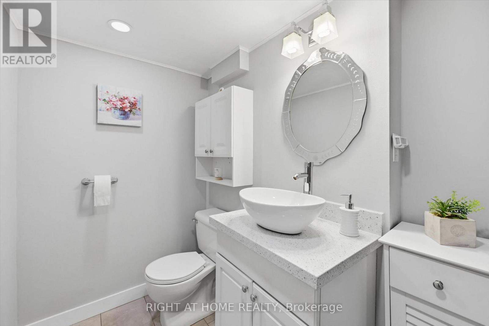 263 Weir's Lane Property Photo 32