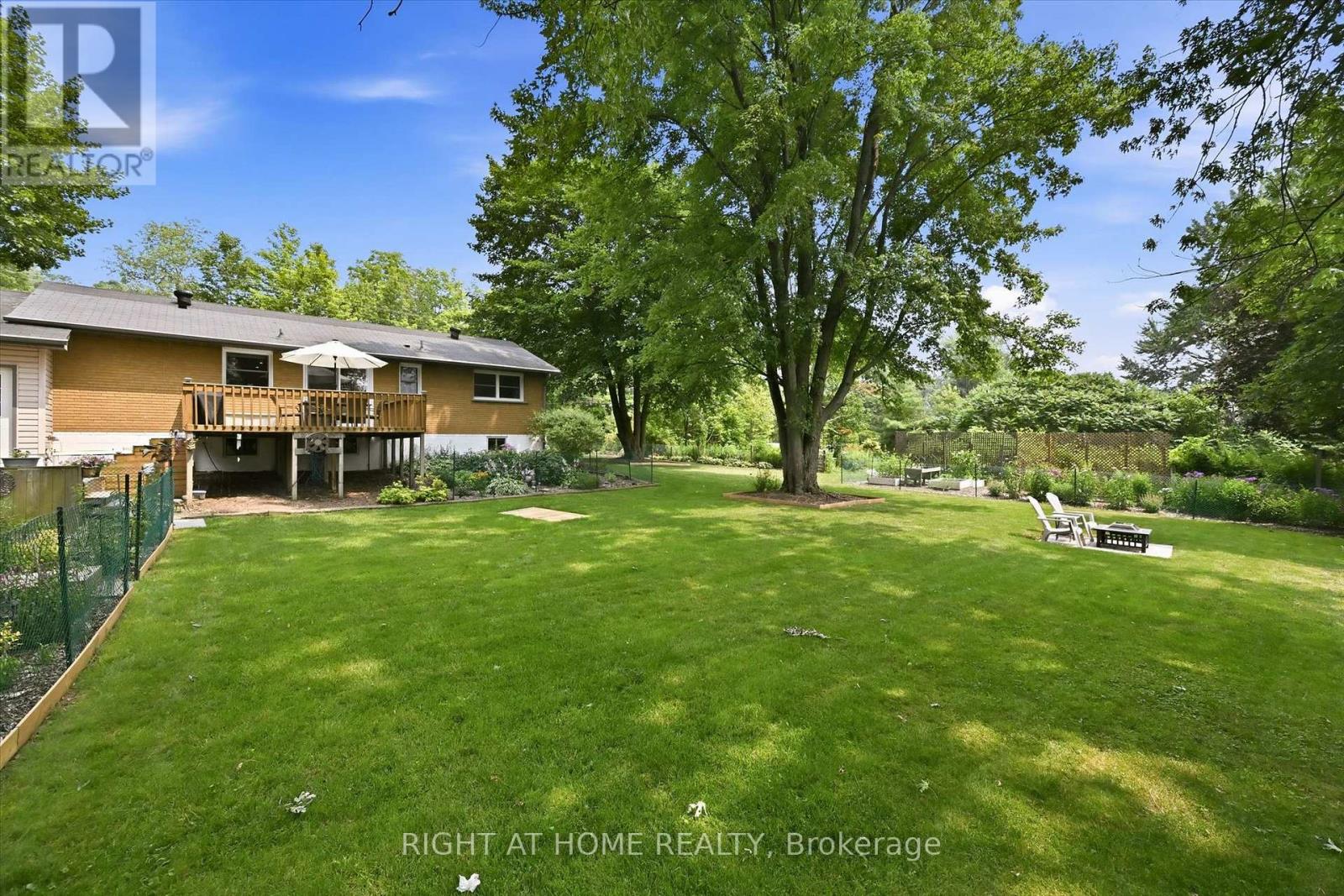 263 Weir's Lane Property Photo 36