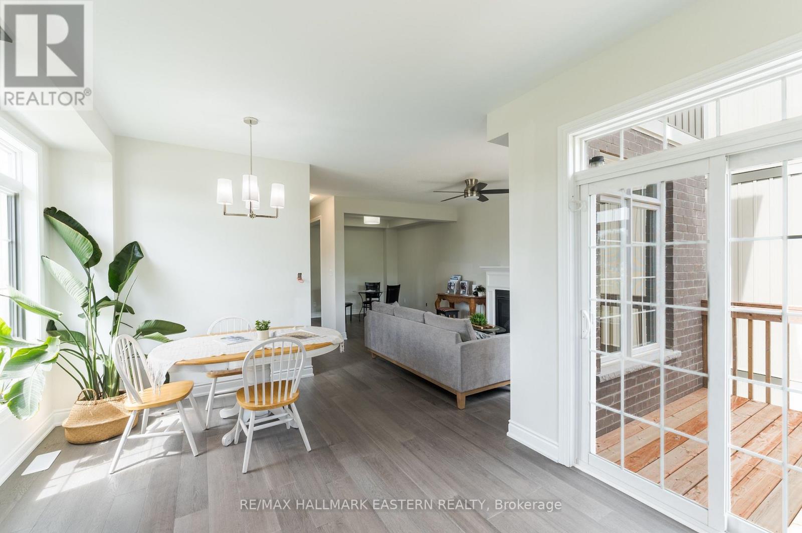 35 Coldbrook Drive Property Photo 12
