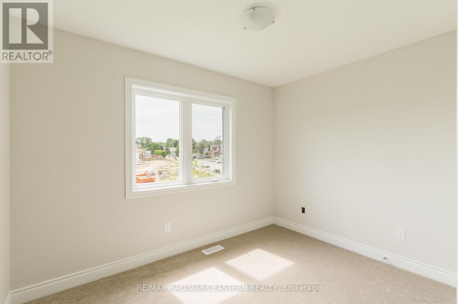 35 Coldbrook Drive Property Photo 23