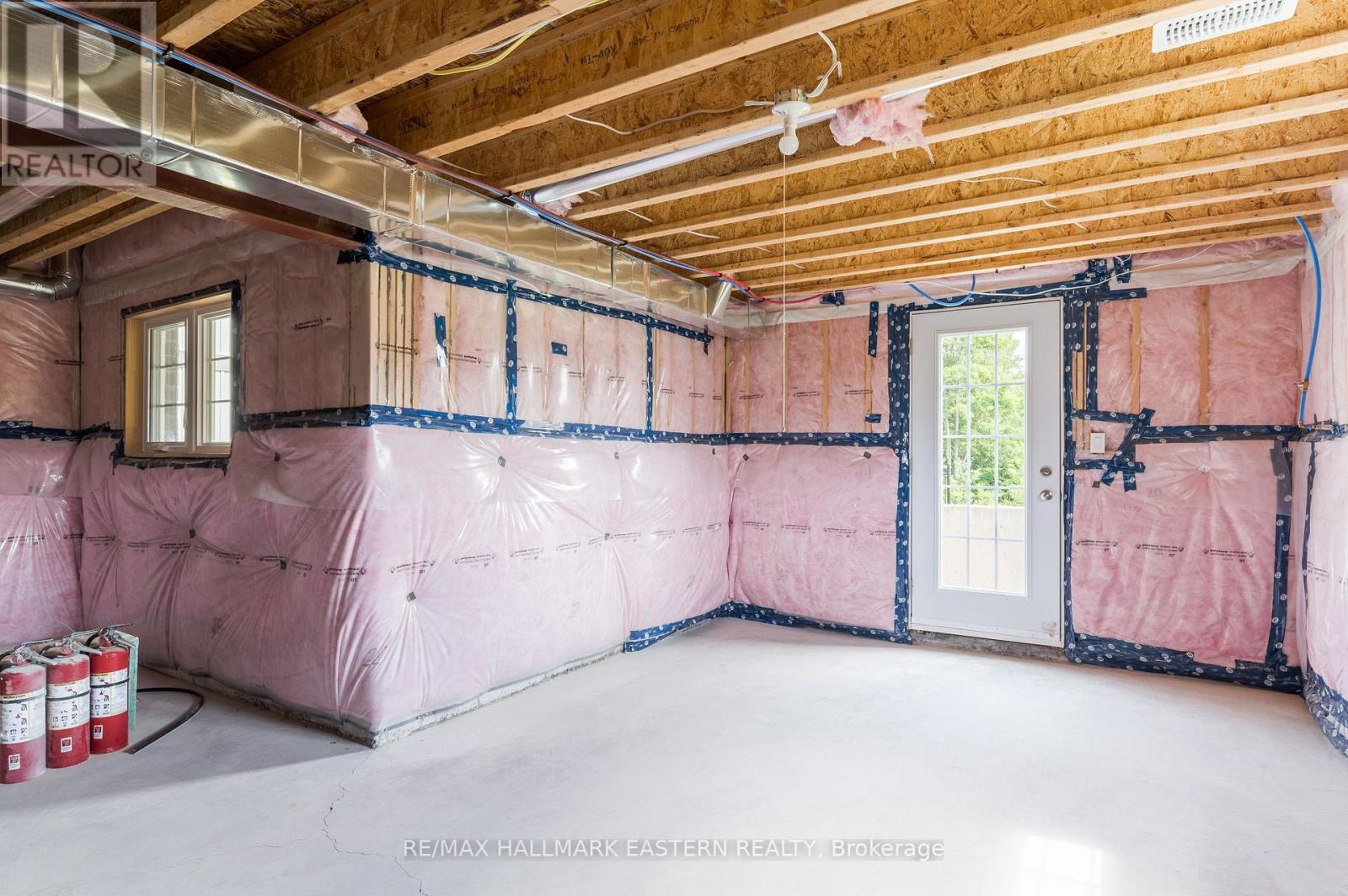 35 Coldbrook Drive Property Photo 32