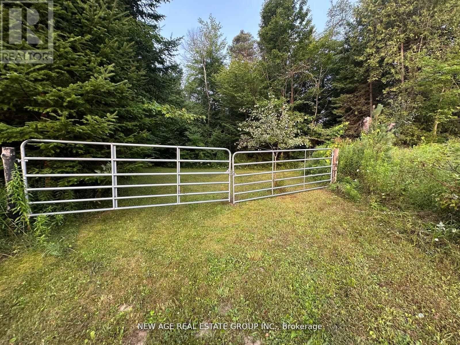 9031 Sideroad 17 Property Photo 35