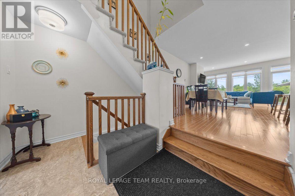 552 Jackdaw Avenue Property Photo 5