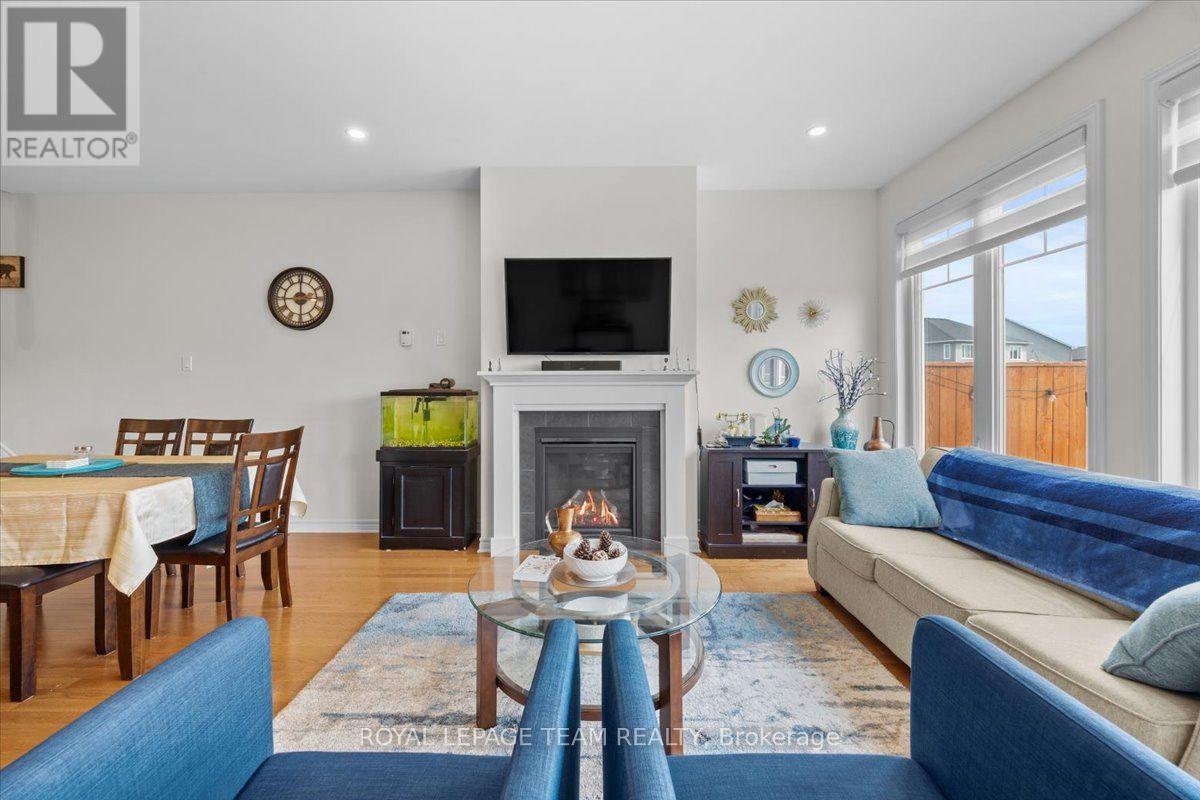 552 Jackdaw Avenue Property Photo 15