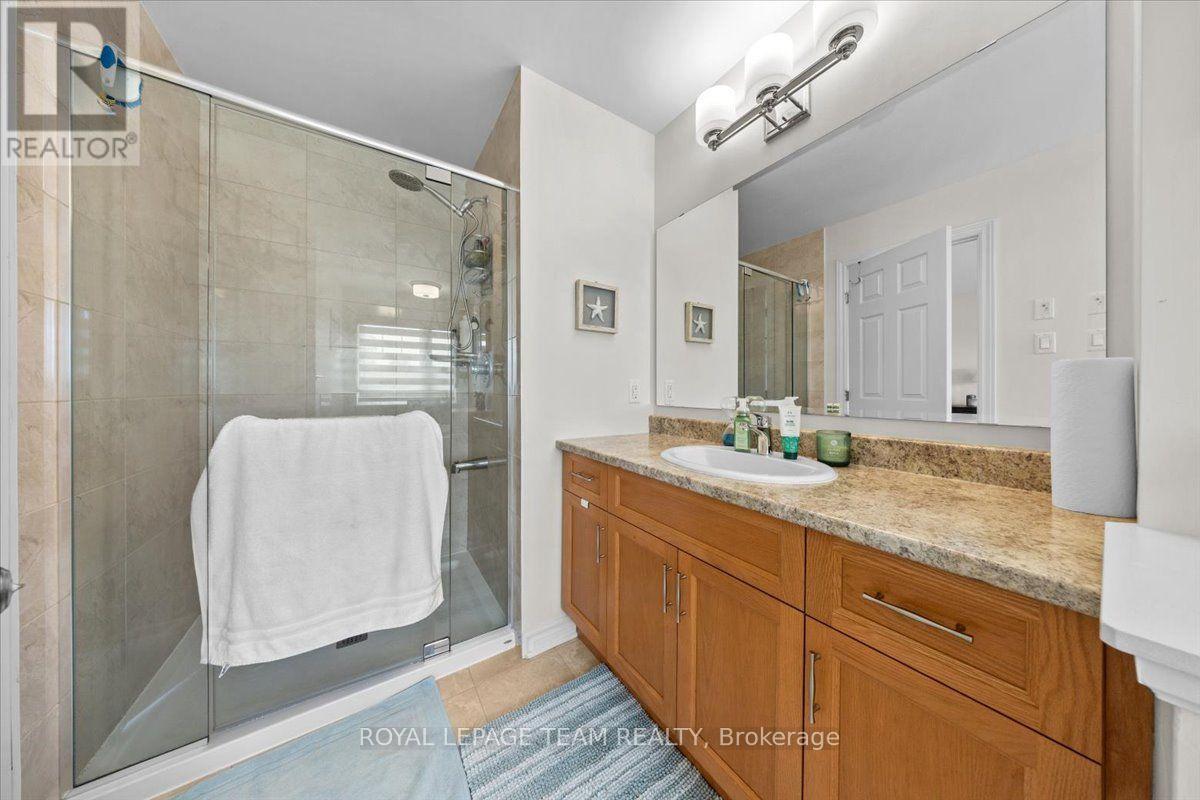 552 Jackdaw Avenue Property Photo 20