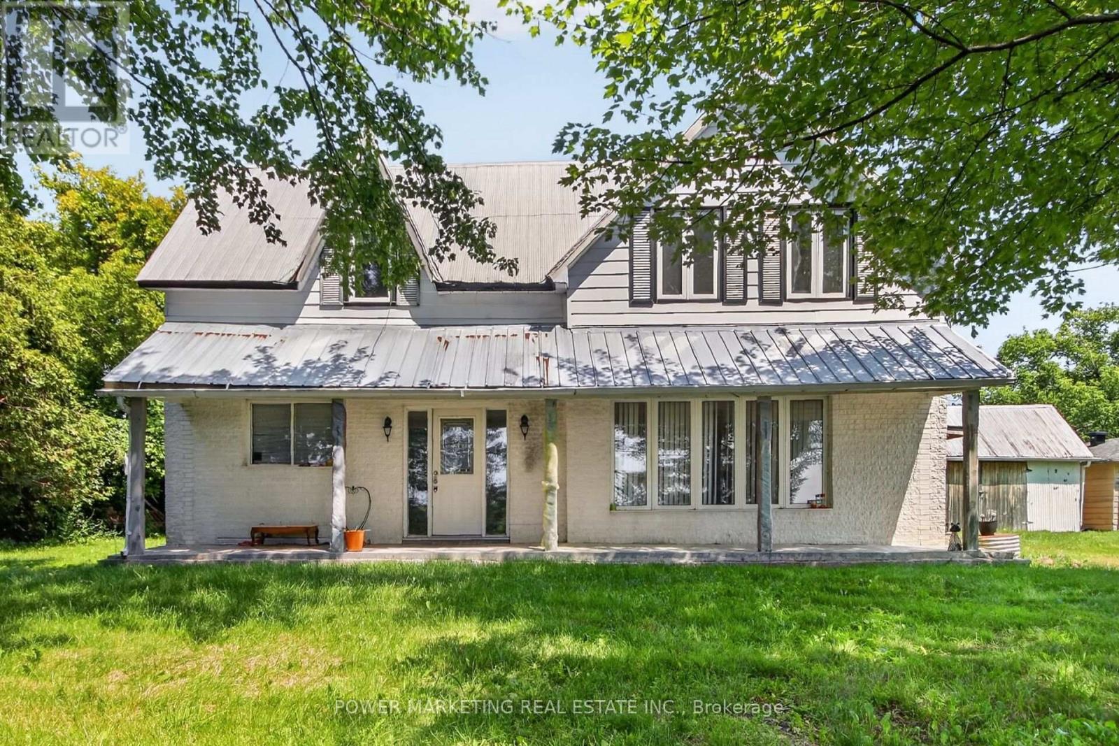 2051 Blackcreek Road Property Photo 1