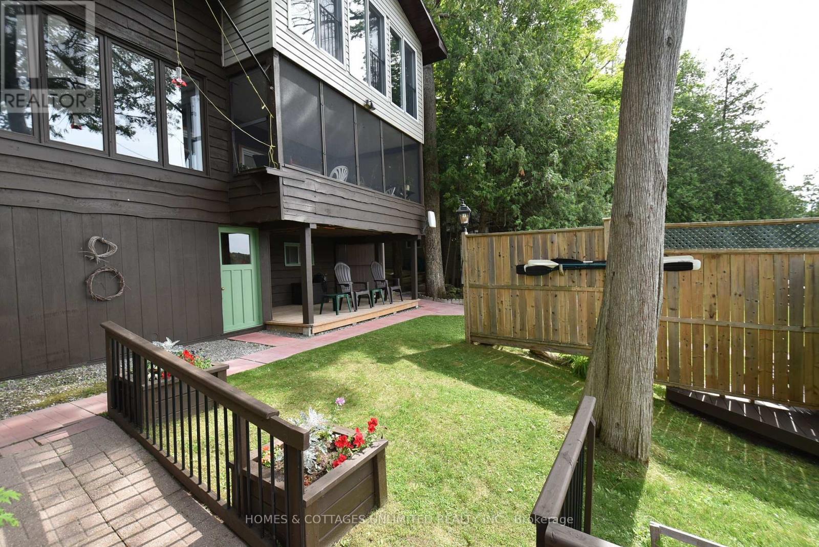 1070 Young Lane Property Photo 9