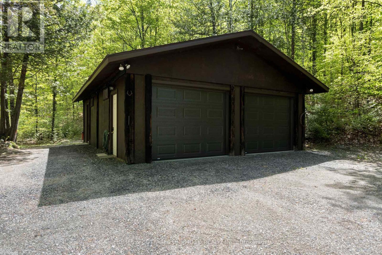 1070 Young Lane Property Photo 16