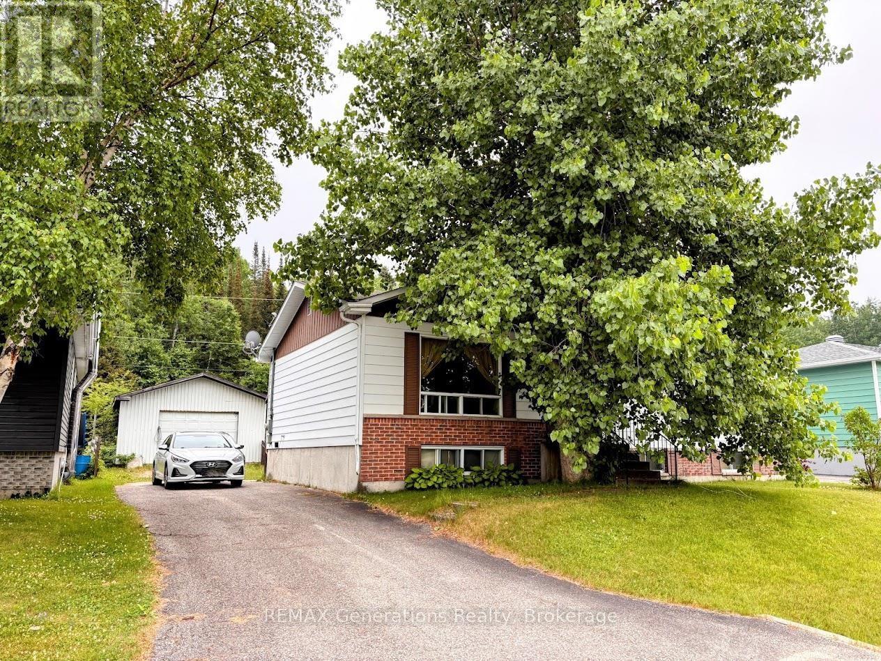 37 Matachewan Road Property Photo 1