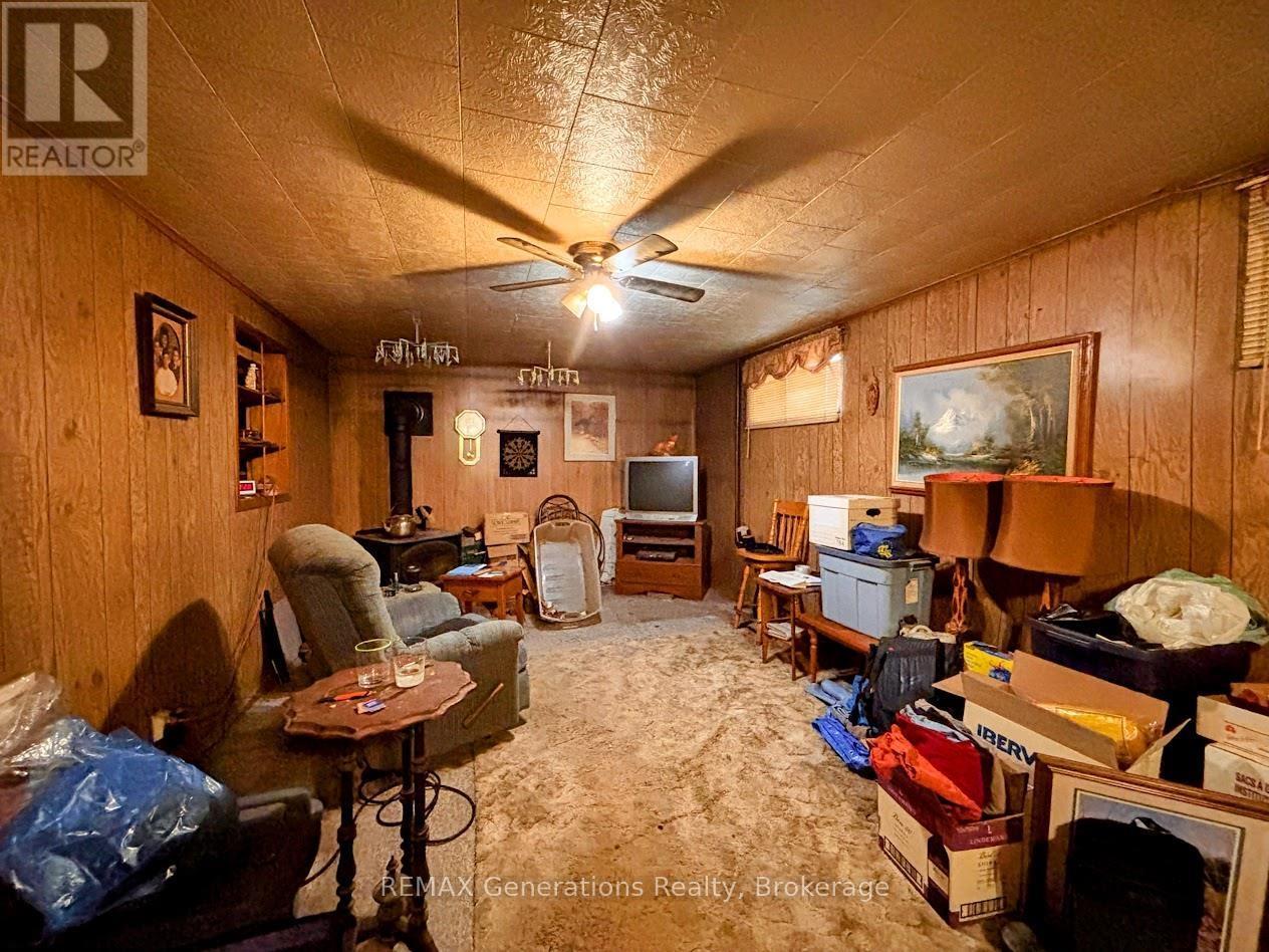 37 Matachewan Road Property Photo 14