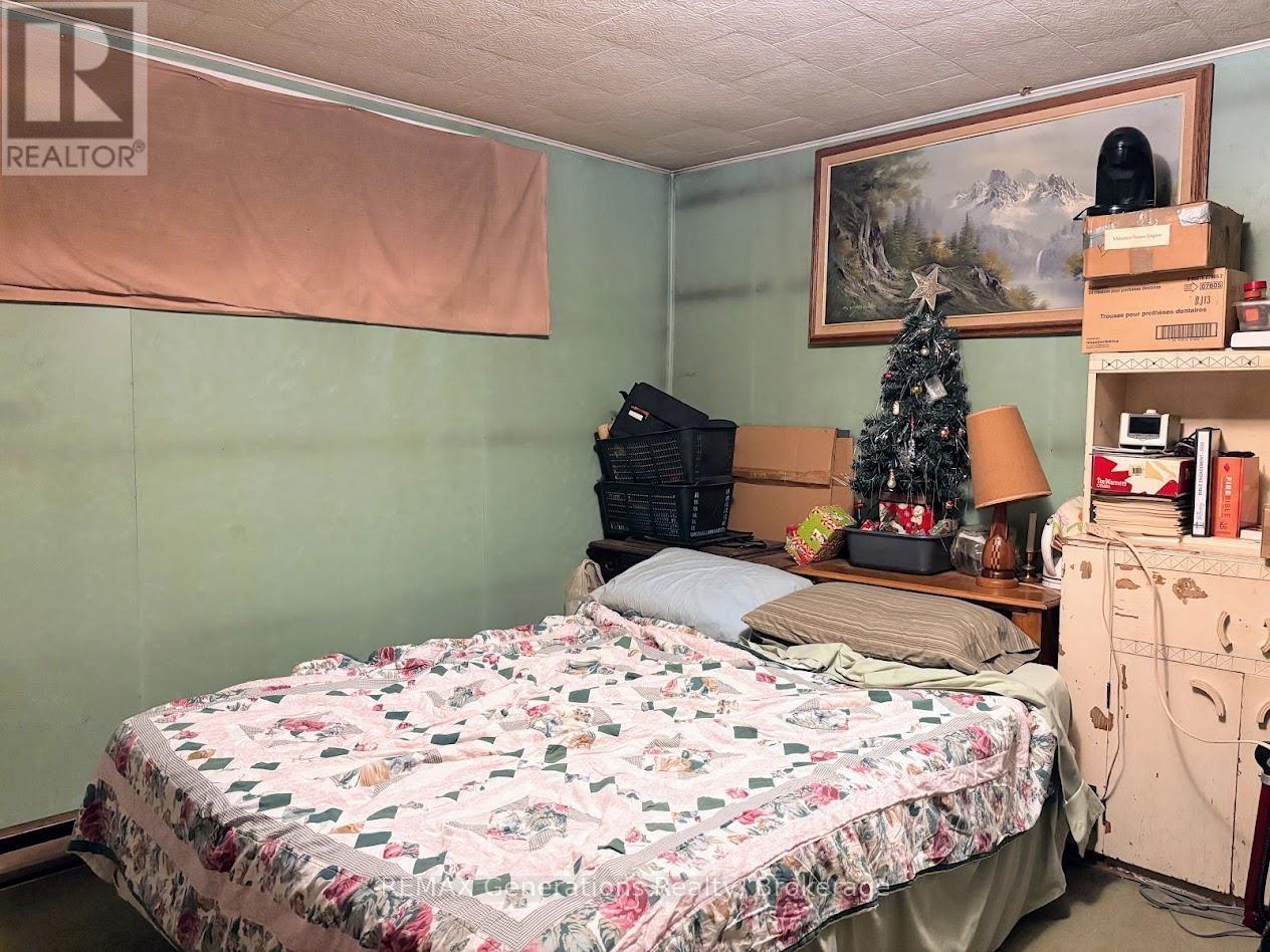 37 Matachewan Road Property Photo 16