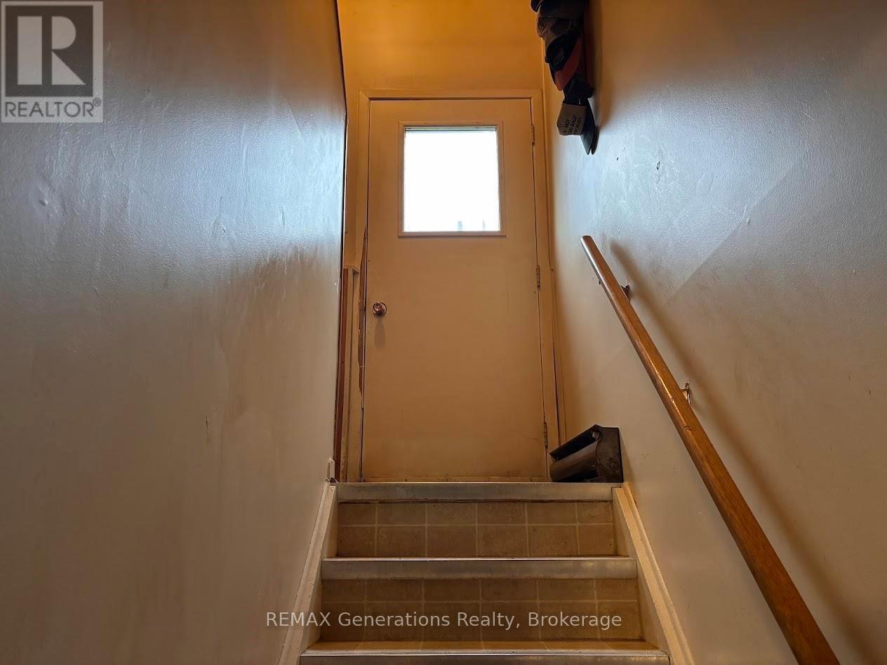 37 Matachewan Road Property Photo 21