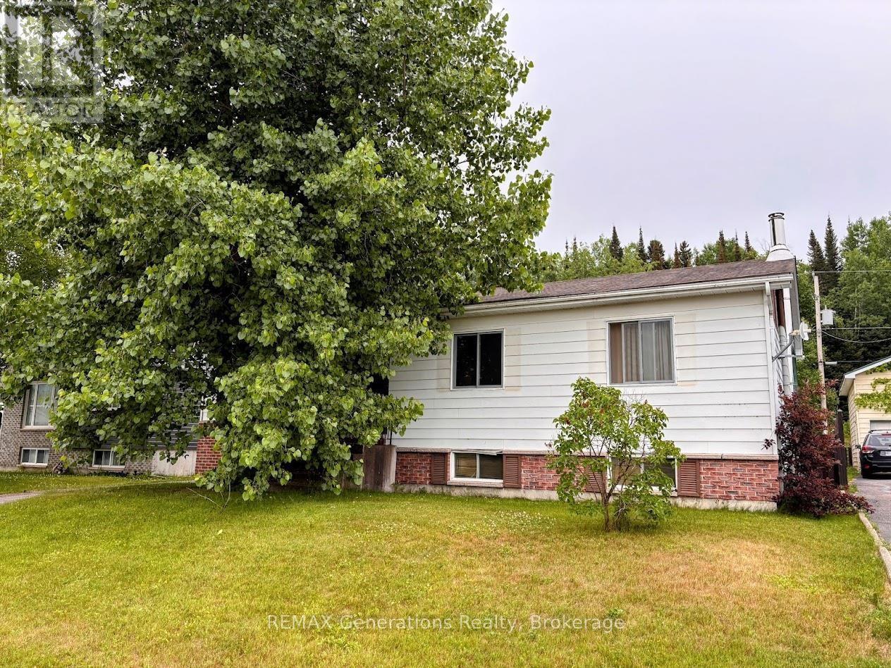 37 Matachewan Road Property Photo 22