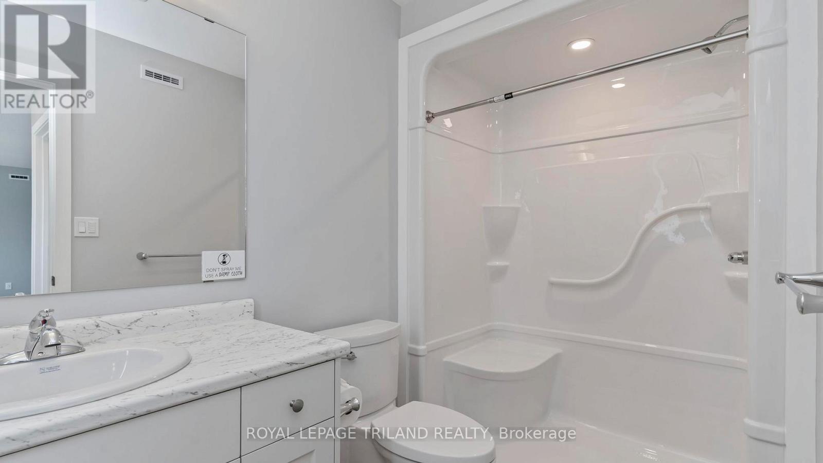 45 Harrow Lane Property Photo 11
