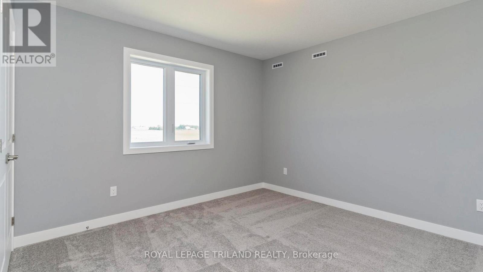 45 Harrow Lane Property Photo 15