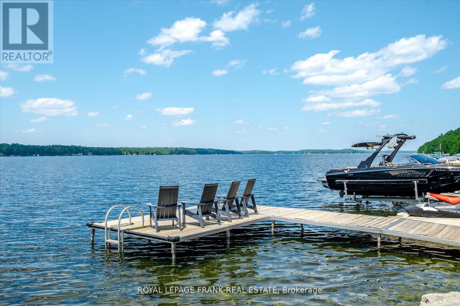 910 Birchview Road Property Photo 3