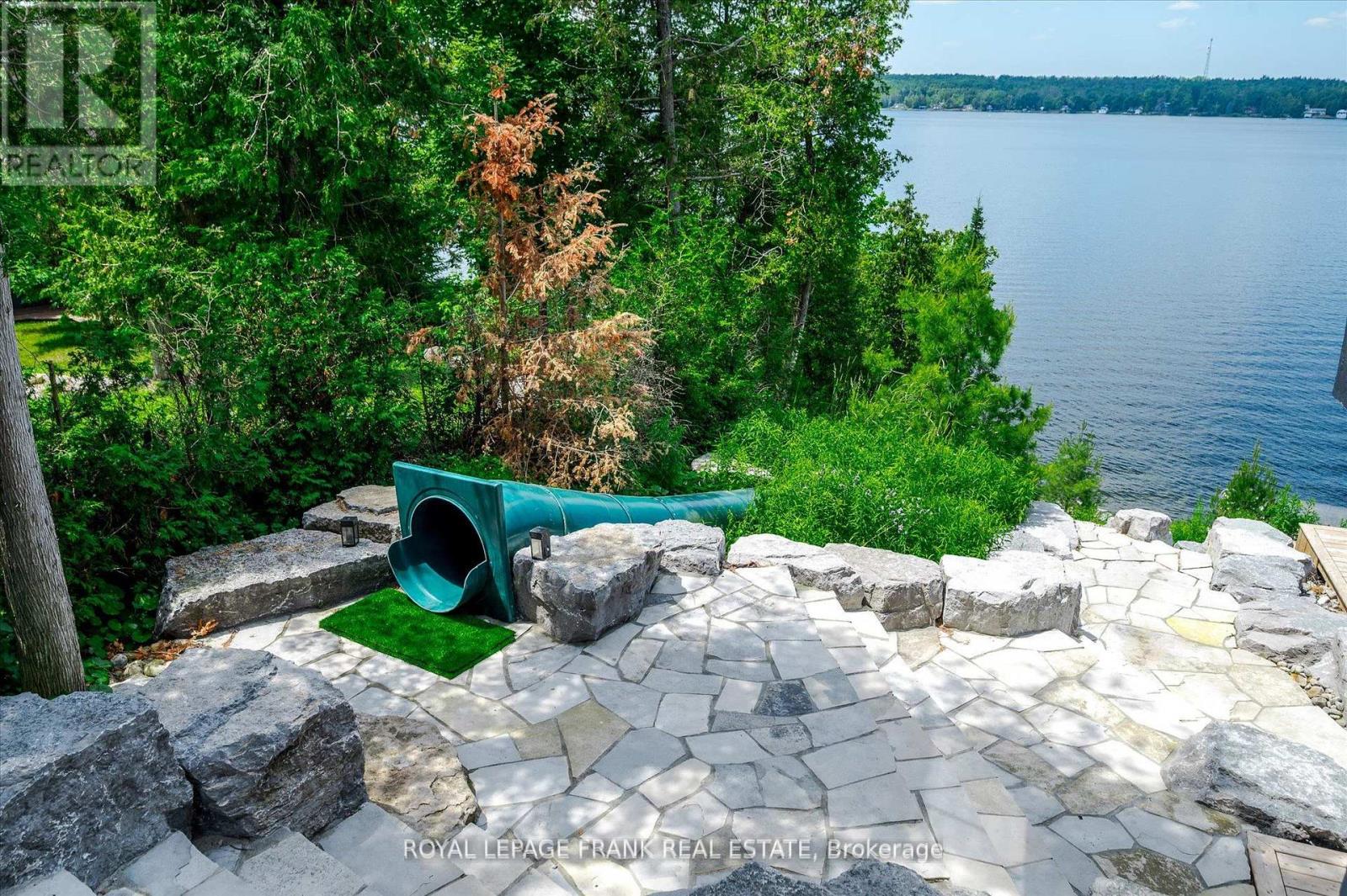 910 Birchview Road Property Photo 40