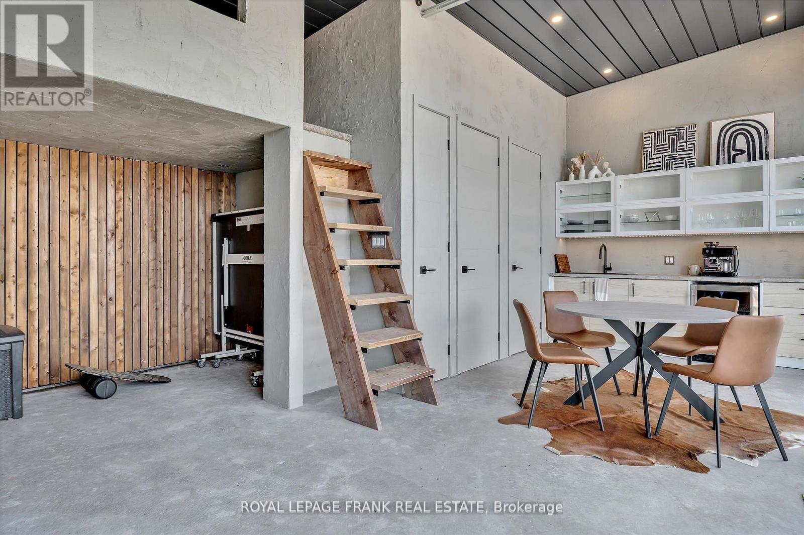 910 Birchview Road Property Photo 46