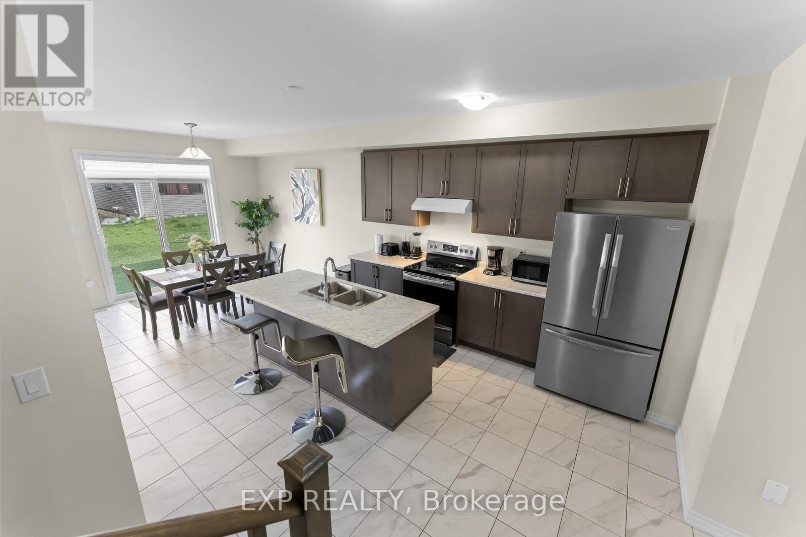 65 Ever Sweet Way Property Photo 8