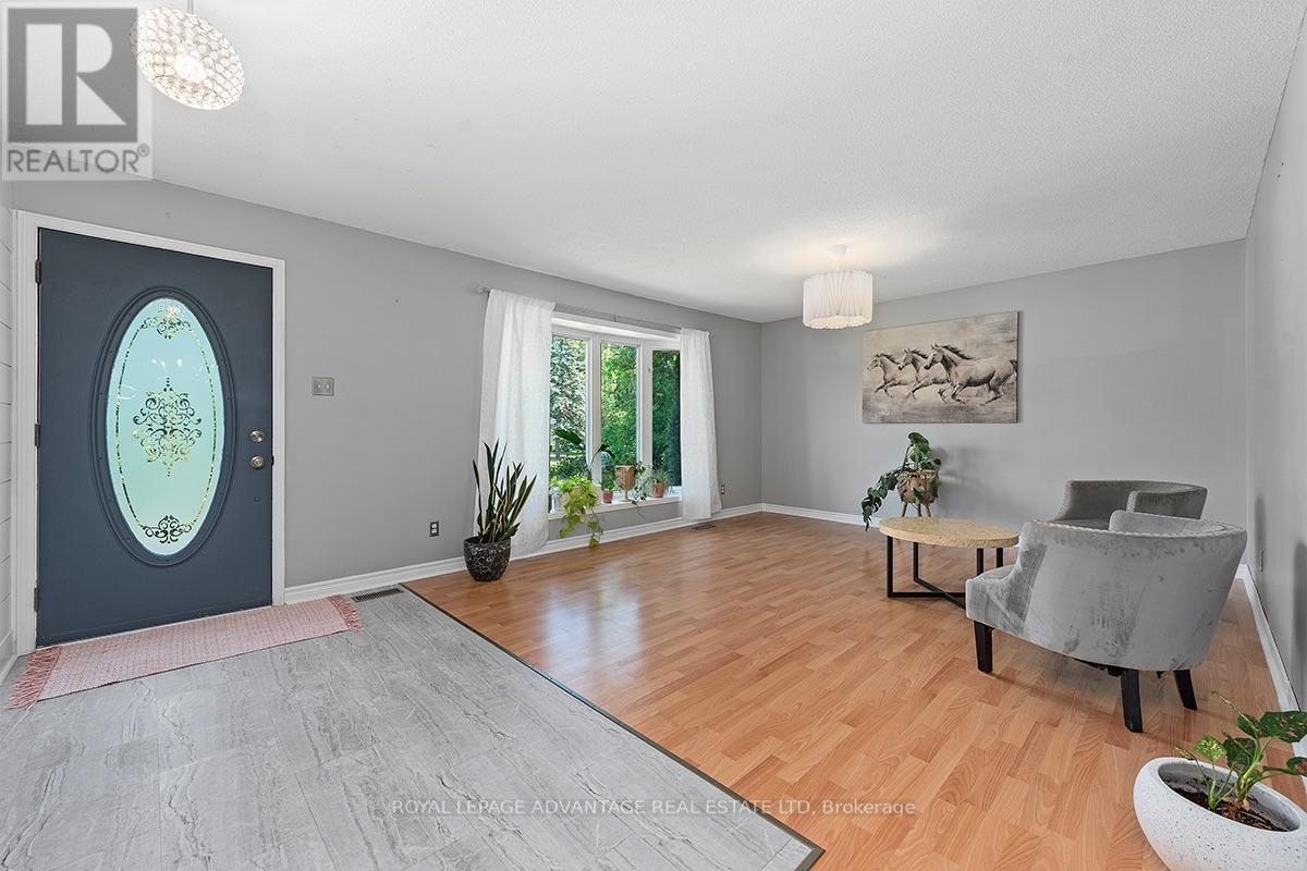 121 Stamford Drive Property Photo 10