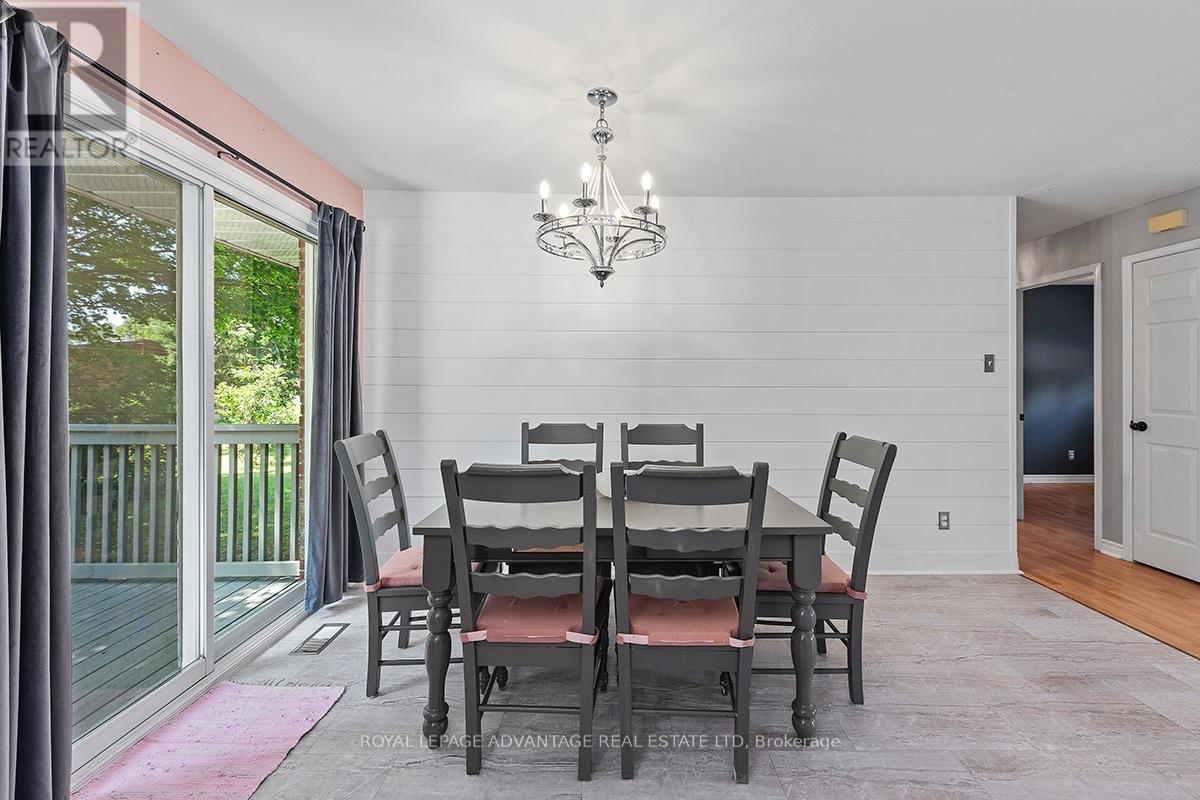 121 Stamford Drive Property Photo 20