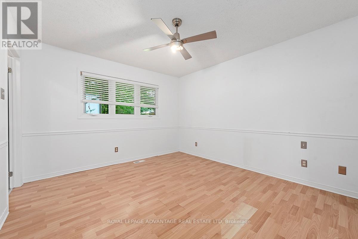 121 Stamford Drive Property Photo 26
