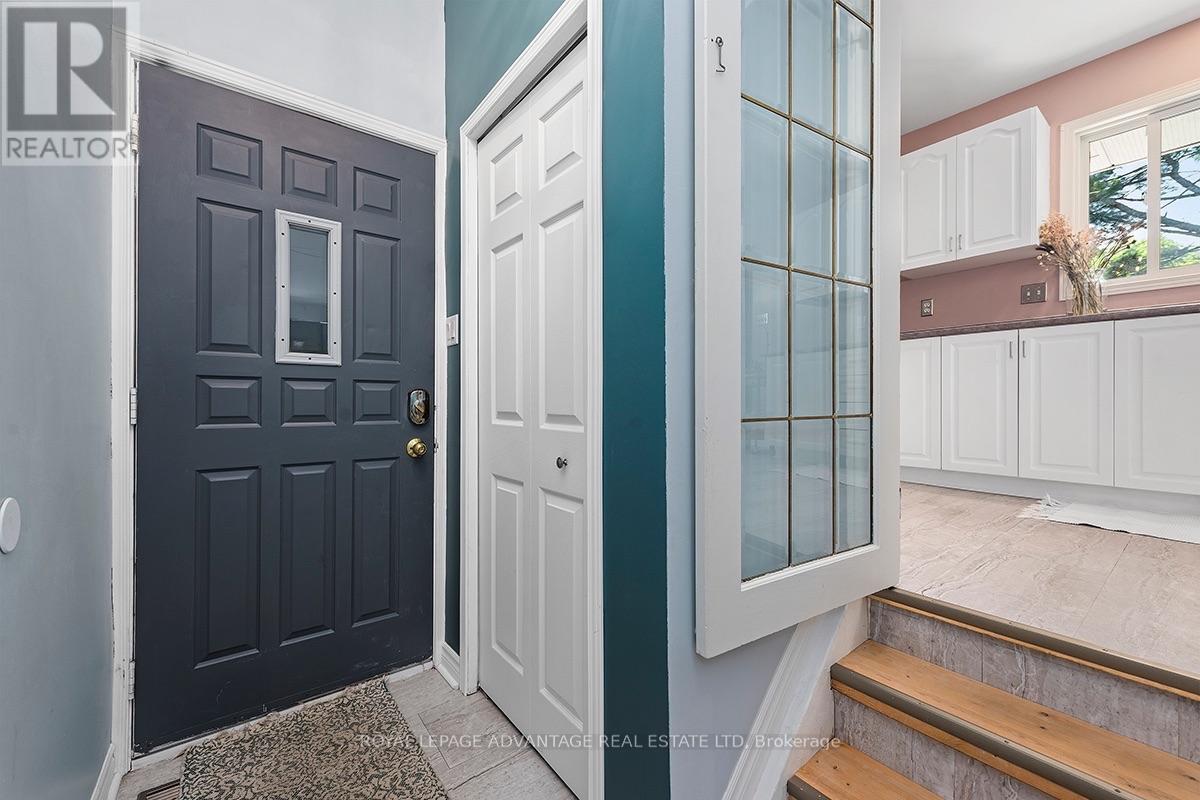 121 Stamford Drive Property Photo 32
