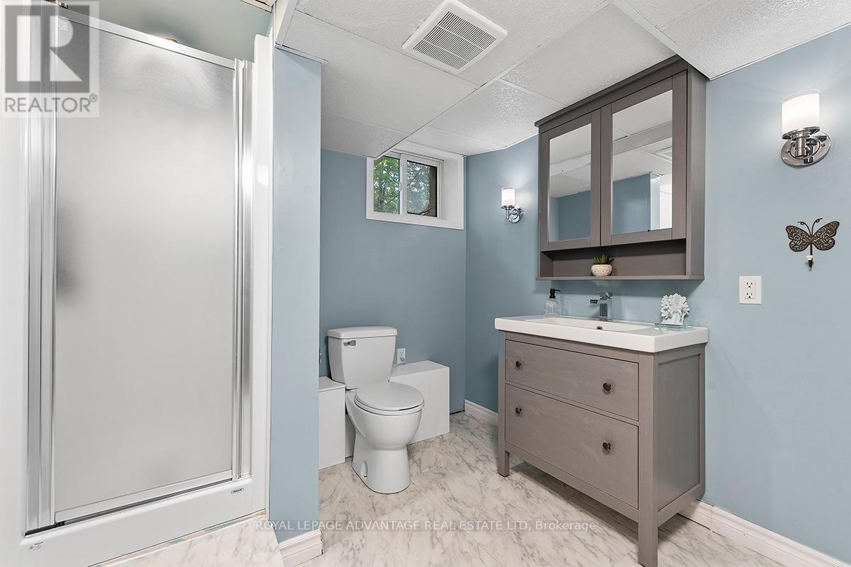 121 Stamford Drive Property Photo 37