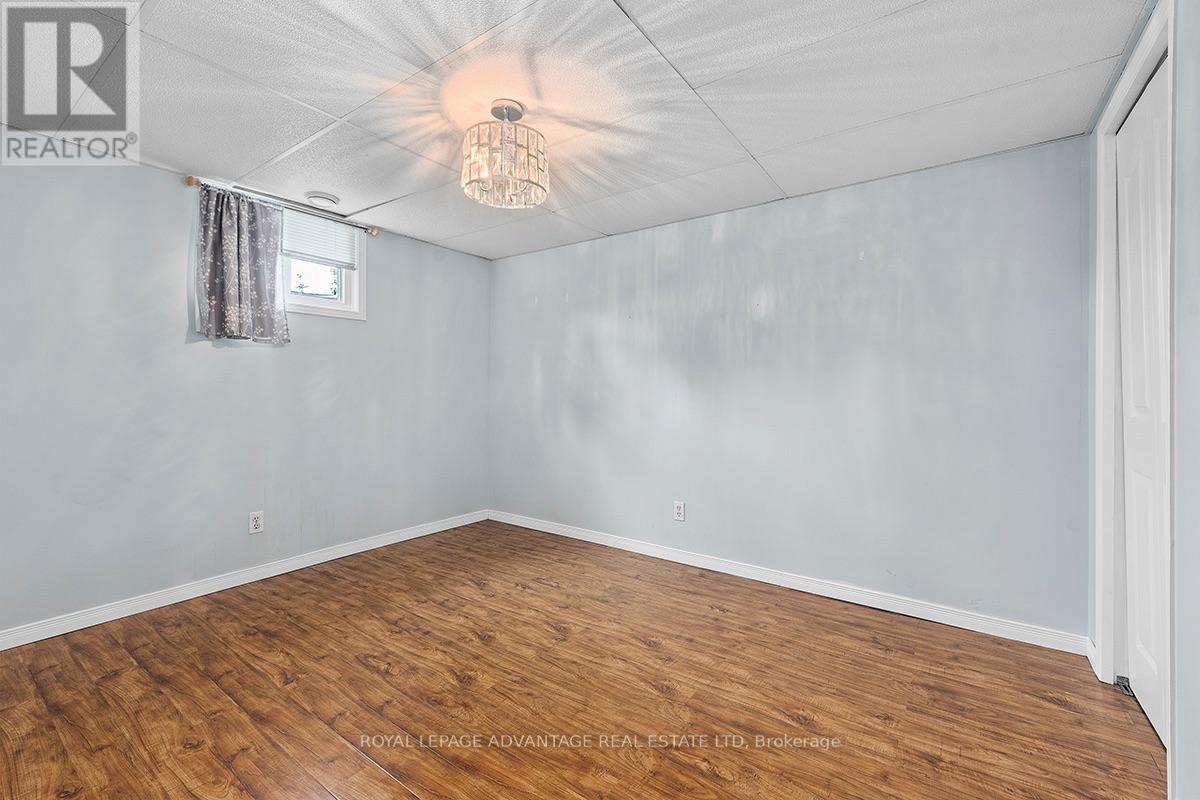 121 Stamford Drive Property Photo 38