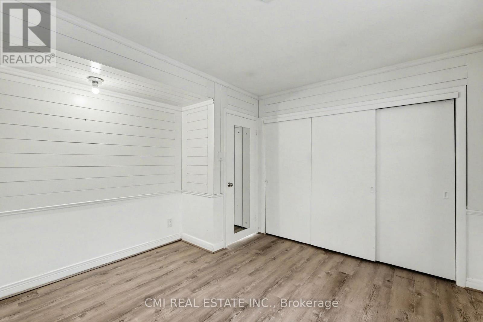 645 Riverside Drive Property Photo 16