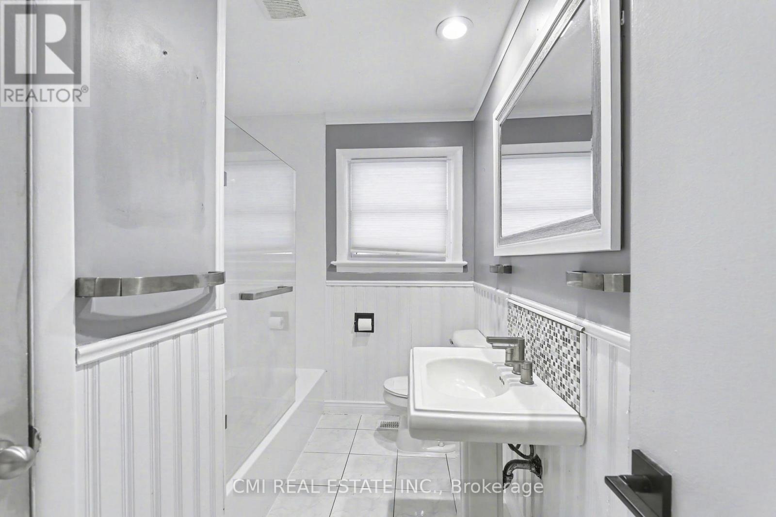 645 Riverside Drive Property Photo 23