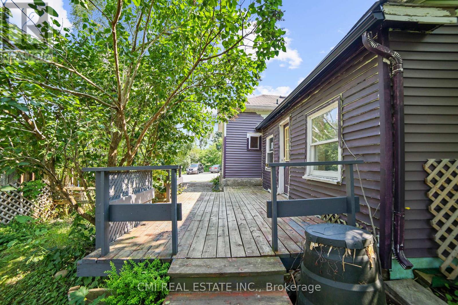 120 Second Avenue E Property Photo 22