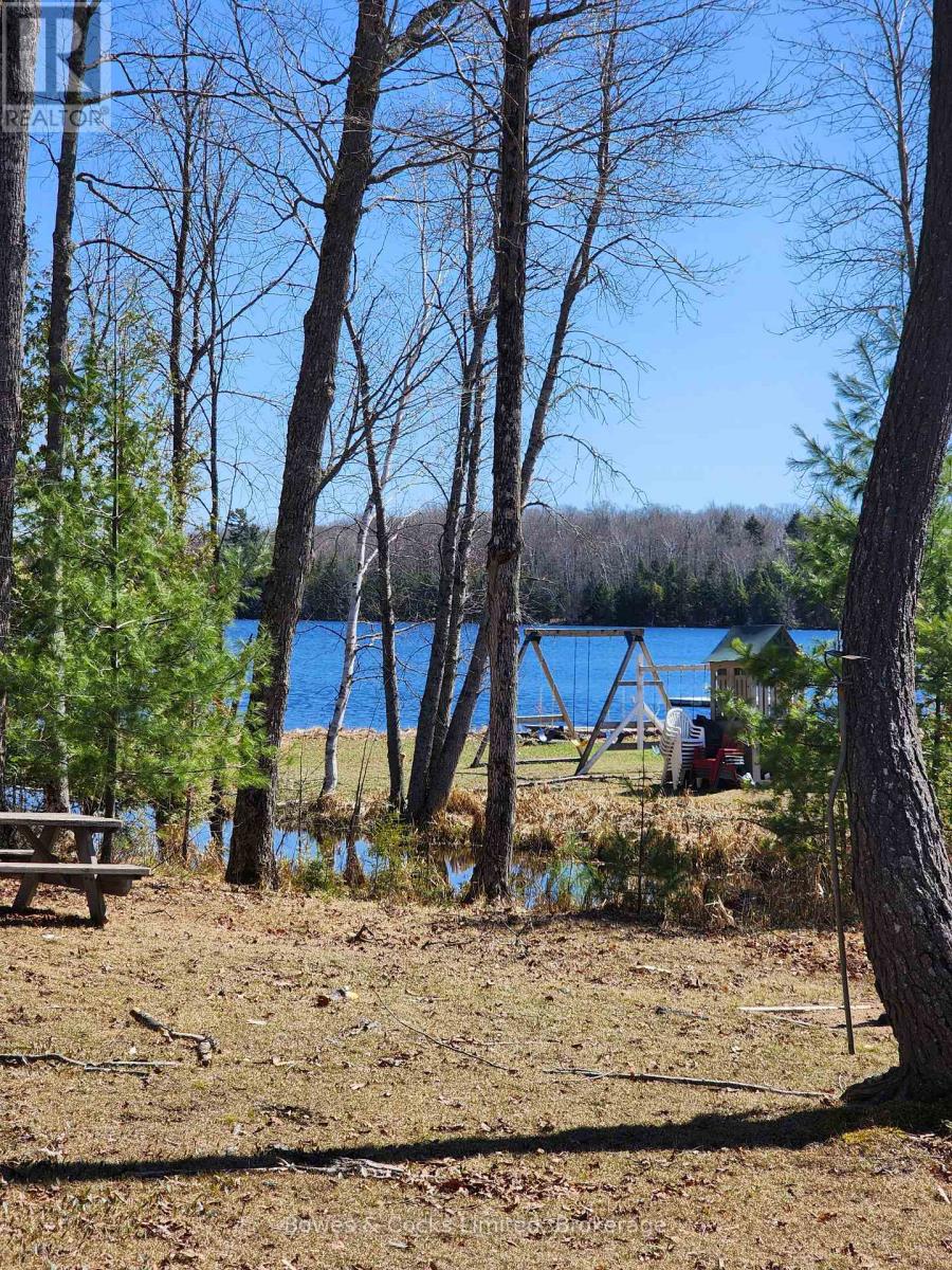 42 Clear Lake Court Property Photo 2