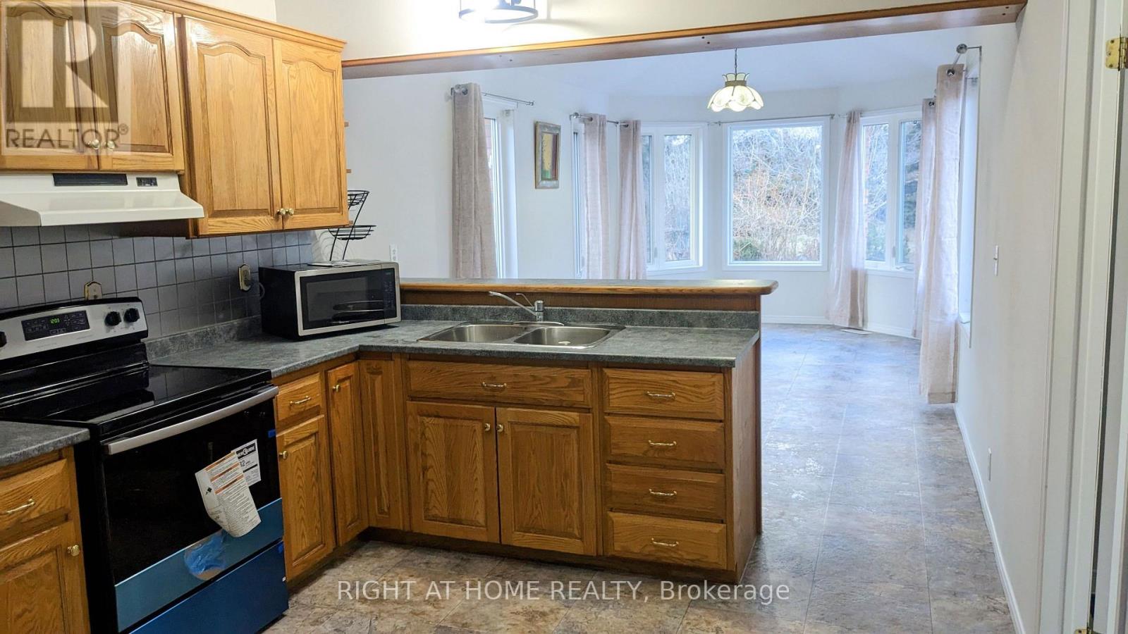 1258 Stacey Road Property Photo 7