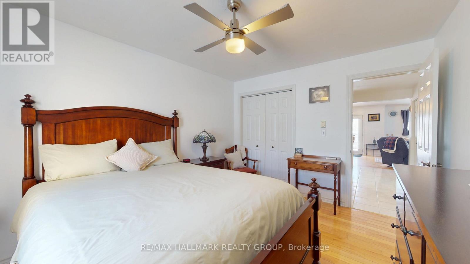 1102 - 237 Oak Street W Property Photo 19