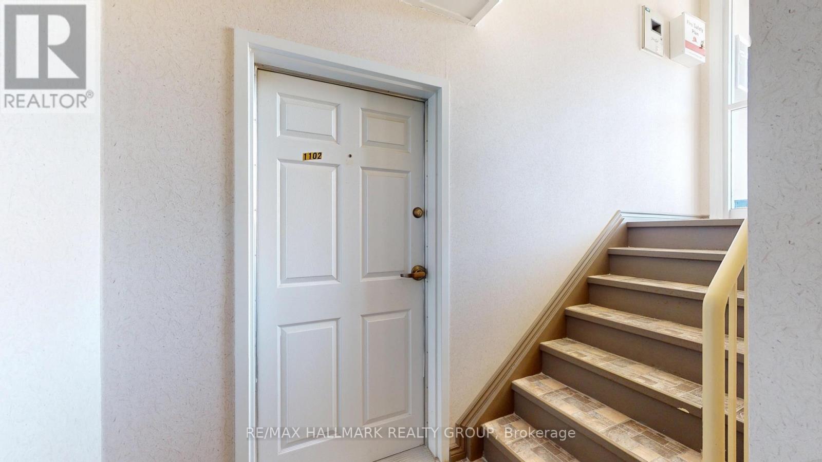 1102 - 237 Oak Street W Property Photo 27
