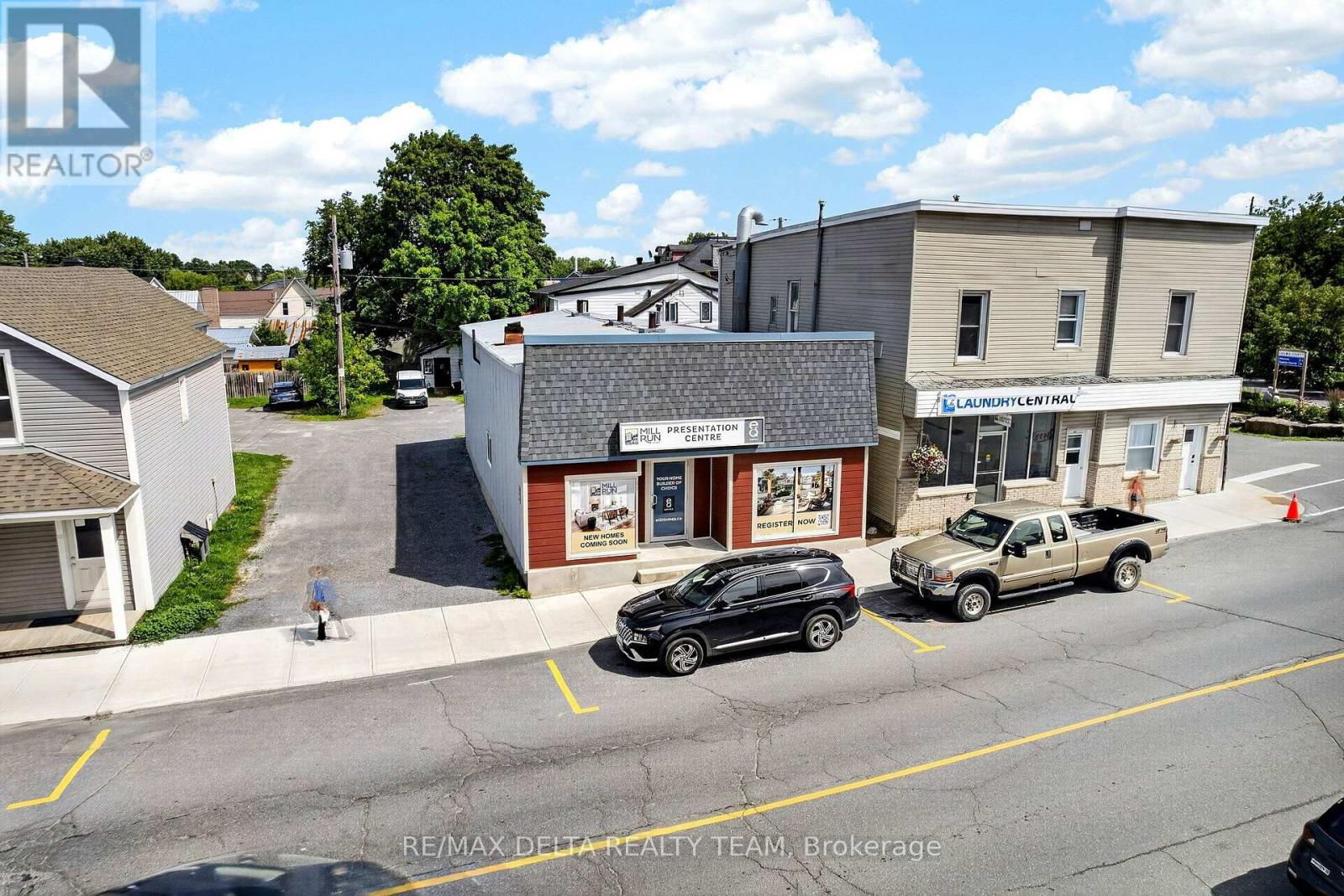 27 Bridge Street Property Photo 4