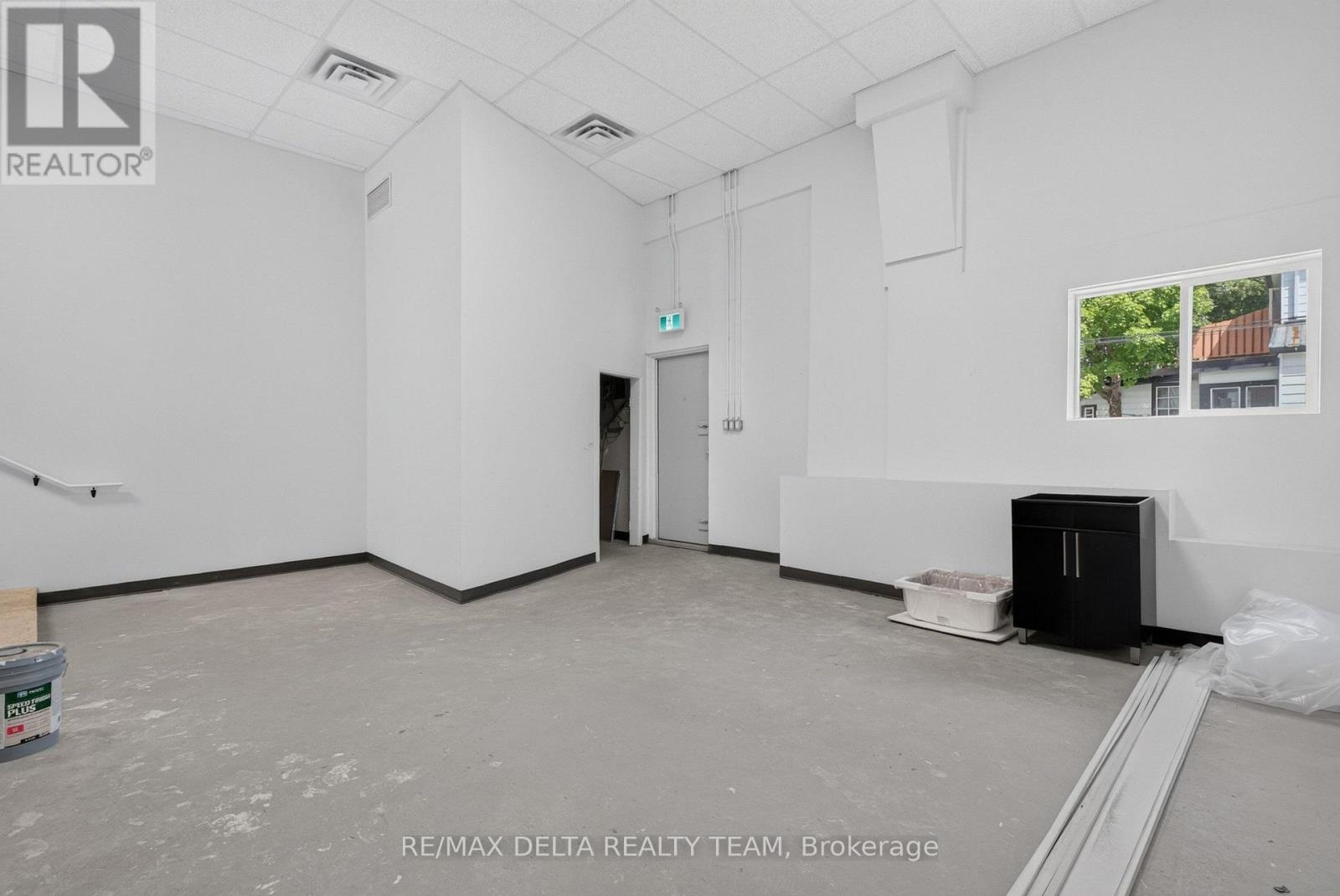 27 Bridge Street Property Photo 22