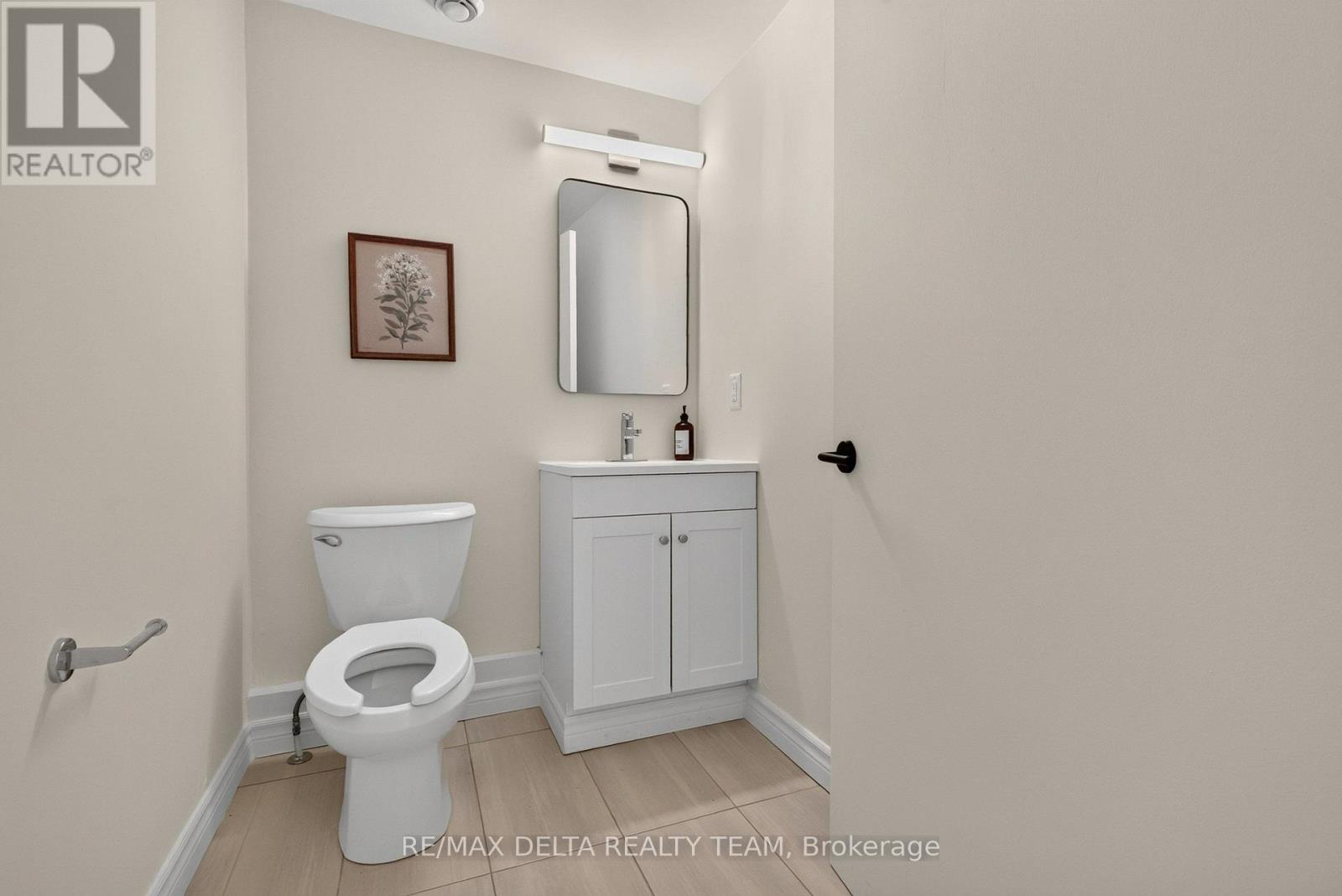 27 Bridge Street Property Photo 24