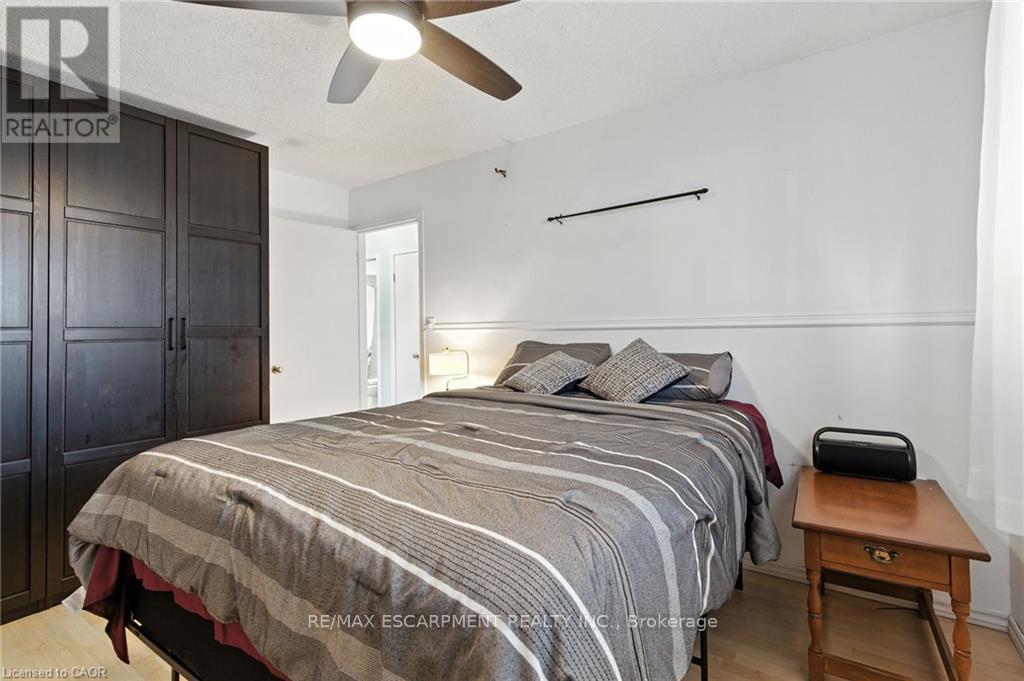 30 Rainbow Court Property Photo 13