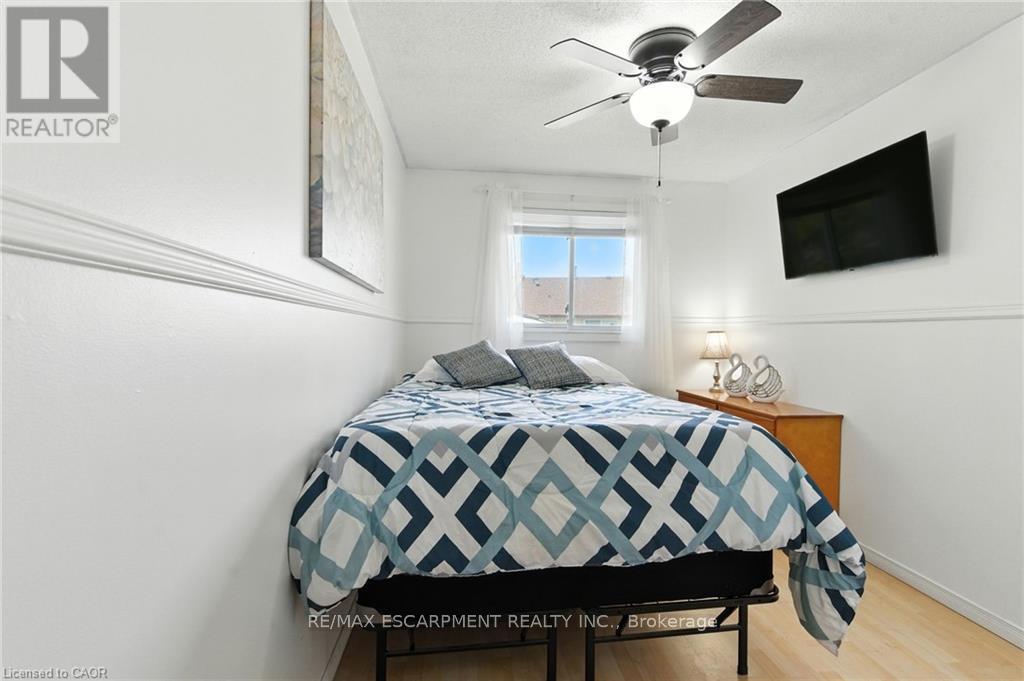 30 Rainbow Court Property Photo 14