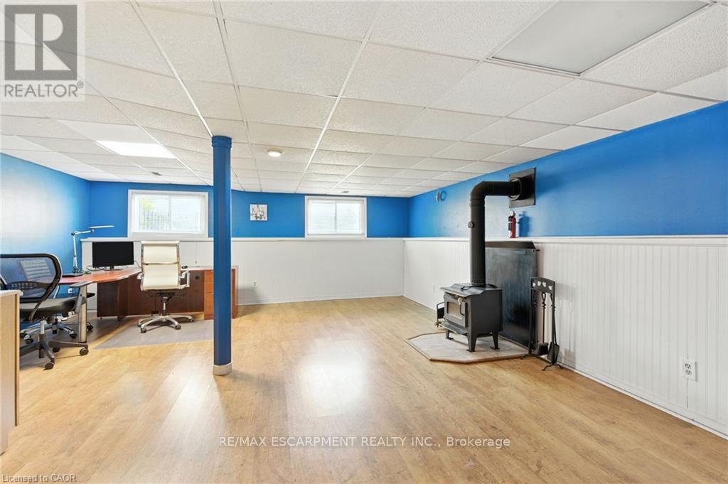 30 Rainbow Court Property Photo 17