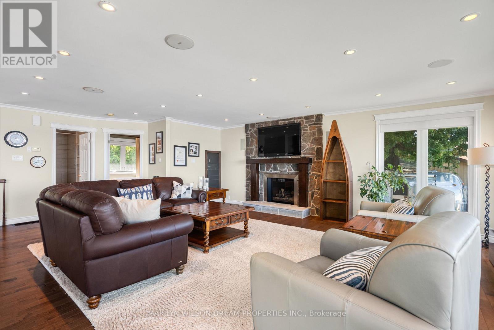 614 Lake Street Property Photo 13