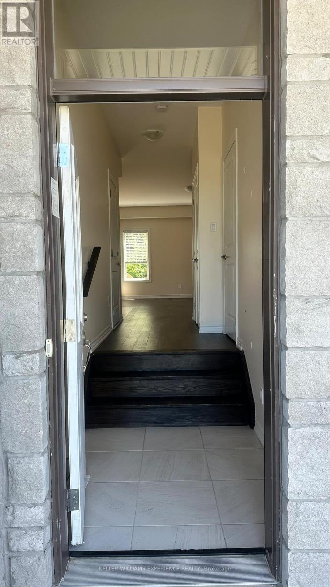 121 Rosie Street Property Photo 2