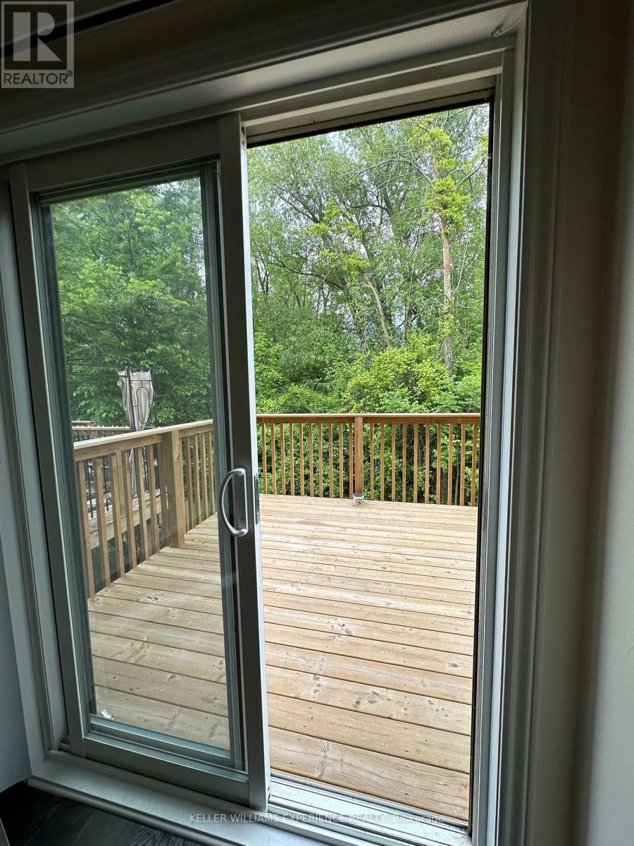 121 Rosie Street Property Photo 8