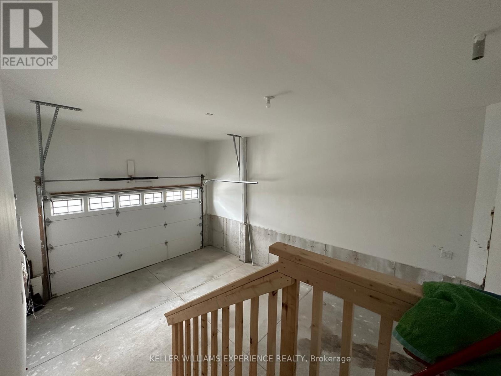 121 Rosie Street Property Photo 31