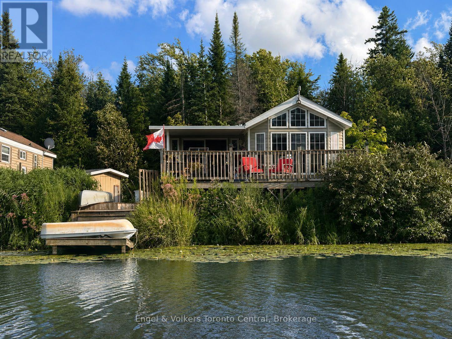 T113 - 7489 Sideroad 5 E Property Photo 1