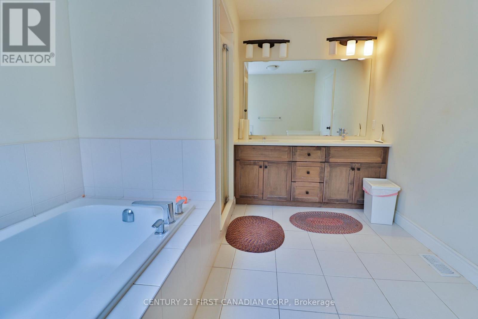 1266 Silverfox Drive Property Photo 9