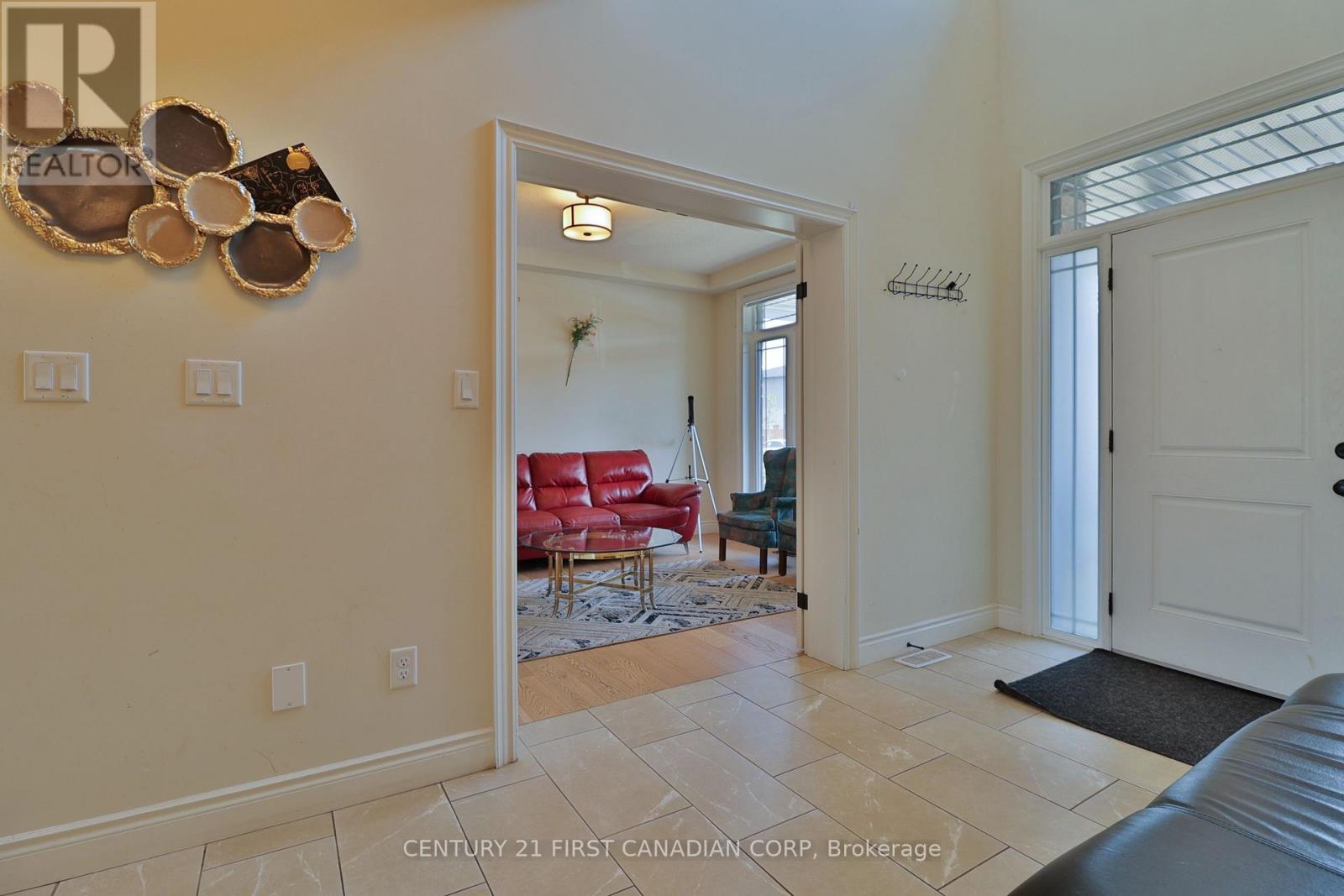 1266 Silverfox Drive Property Photo 17