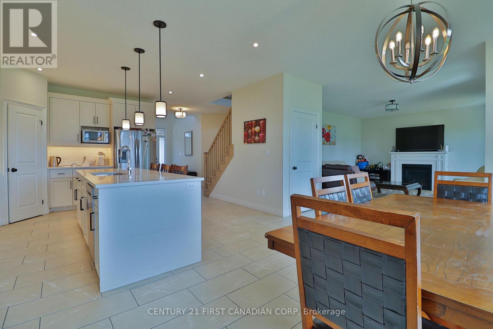 1266 Silverfox Drive Property Photo 26
